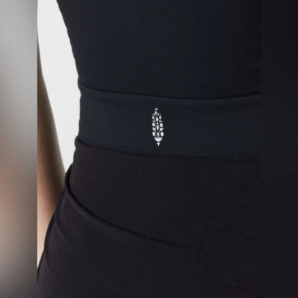 Free People Movement Women's Fall Little Bit Love Skortsie Size Small - Picture 4 of 8